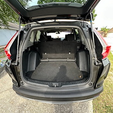 Forget-Flowers-This-Is-How-You-Surprise-Mom-SUV-Interior-Detailing-in-Orlando 18